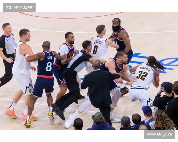 NBA分区半决赛先后决战天王山,三分大赛快船逆转战胜爵士 NBA分区半决赛先后决战天王山,三分大赛快船逆转战胜爵士
